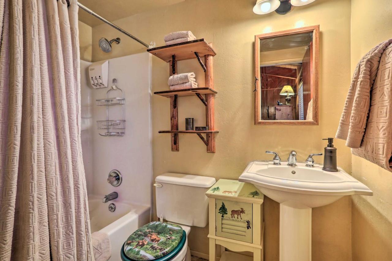 Villa Chocolate Moose Cabin Short Walk To Slopes Big Bear Lake Exterior foto