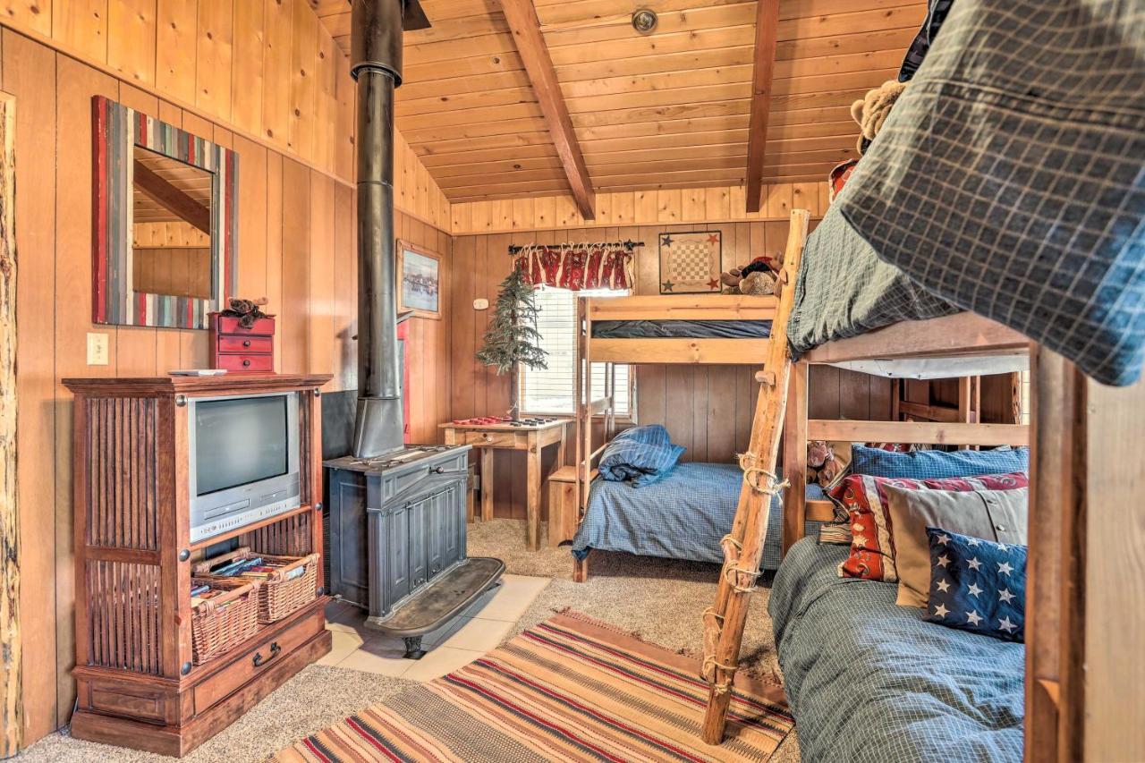 Villa Chocolate Moose Cabin Short Walk To Slopes Big Bear Lake Exterior foto